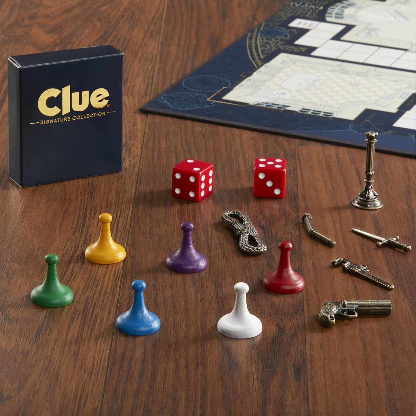 Hasbro Gaming CLUE Signature Collection