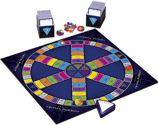 Trivial Pursuit Master Edition – Classic Quiz Game with 2,950 Questions