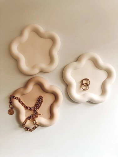 Flower shaped Tray Coasters